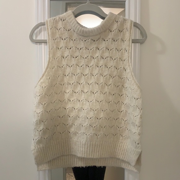 Universal Thread Sweaters - Sweater vest